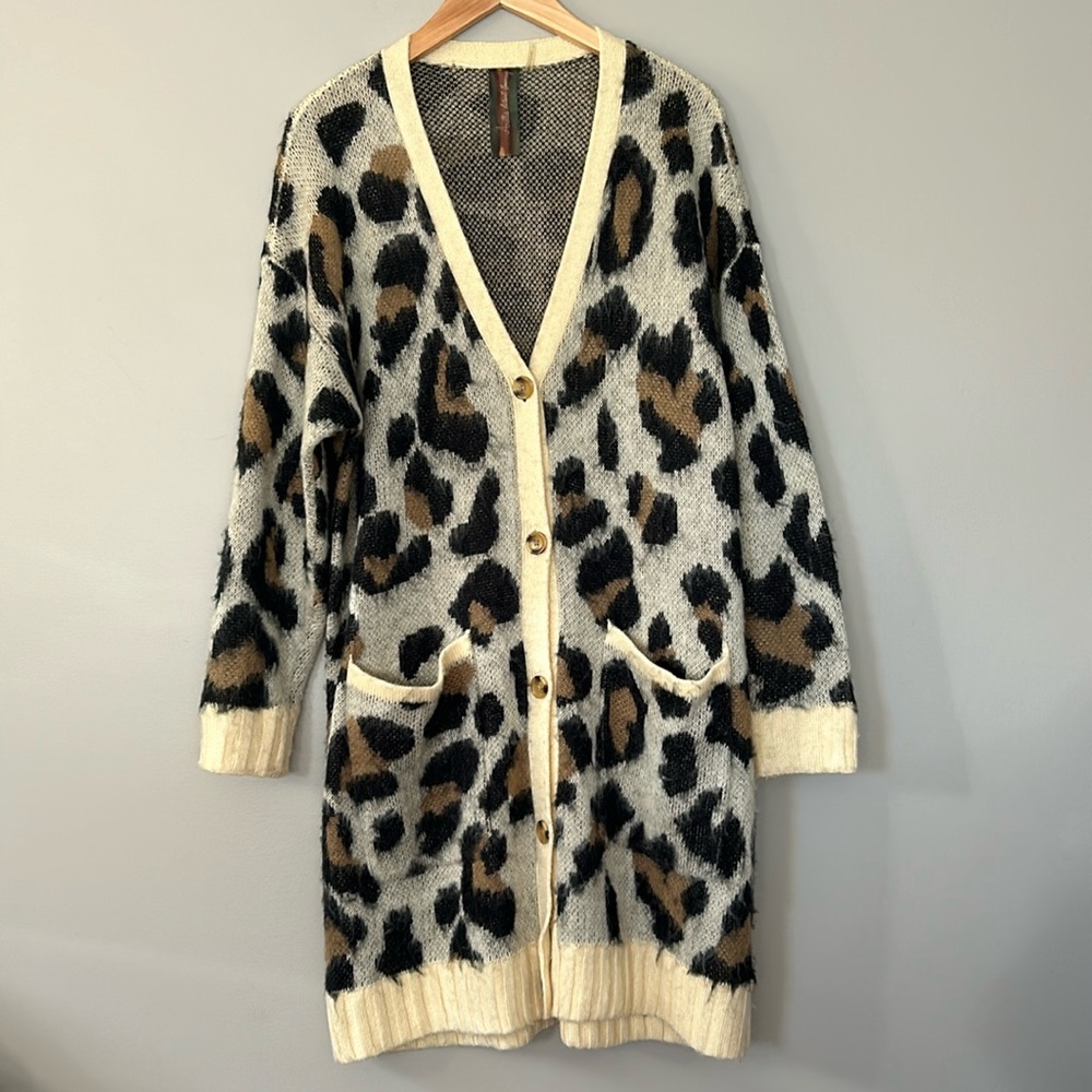 Aratta Silent Journey Leanora Sweater Cardigan Leopard Cheetah Print Small